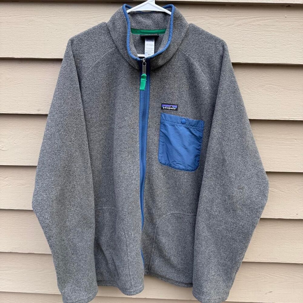 Patagonia Men's Grey and Blue Jacket